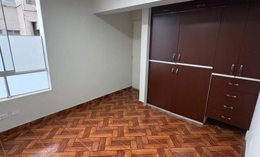 Ocasión Lindo Dpto.Renovado en Monterrico