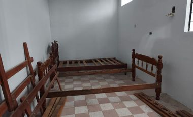 Amplia Casa En Alquiler | Urb. Santo Domingo De Guzmán