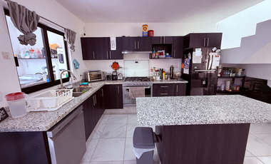 ✨ CASA EN VENTA ZIMALTA -TLAQUEPAQUE