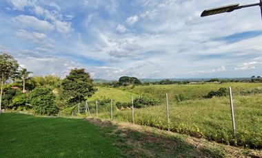 SE VENDE CASA EN NUEVO SOL, VIA ALCALA - PEREIRA