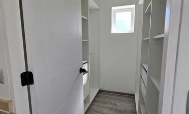 I. HOLZAPFEL #1145 | Moderna Casa 4D3B Jardín del Mar