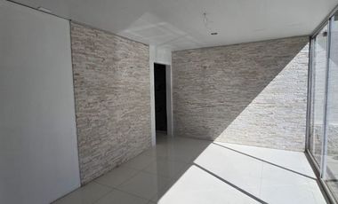 I. HOLZAPFEL #1145 | Moderna Casa 4D3B Jardín del Mar