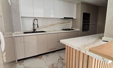 I. HOLZAPFEL #1145 | Moderna Casa 4D3B Jardín del Mar