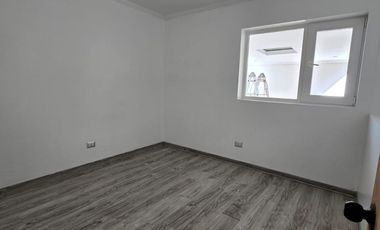 I. HOLZAPFEL #1145 | Moderna Casa 4D3B Jardín del Mar