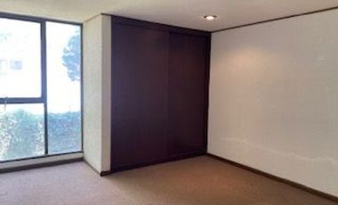 CASA EN VENTA EN LA COLONIA LA PAZ, UBICACIÓN MARAVILLOSA, IDEAL PARA REMODELAR PARA CONSULTORIOS, DEPARTAMENTOS, ACADEMIAS, NOTARÍAS, GIMNASIO, SPA,