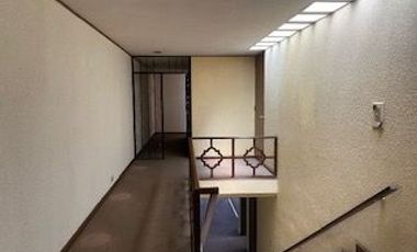 CASA EN VENTA EN LA COLONIA LA PAZ, UBICACIÓN MARAVILLOSA, IDEAL PARA REMODELAR PARA CONSULTORIOS, DEPARTAMENTOS, ACADEMIAS, NOTARÍAS, GIMNASIO, SPA,