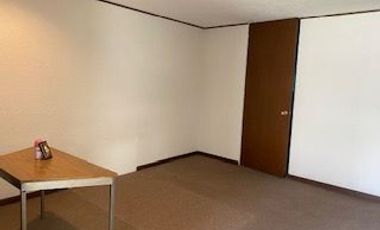 CASA EN VENTA EN LA COLONIA LA PAZ, UBICACIÓN MARAVILLOSA, IDEAL PARA REMODELAR PARA CONSULTORIOS, DEPARTAMENTOS, ACADEMIAS, NOTARÍAS, GIMNASIO, SPA,