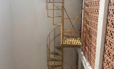 CASA EN VENTA EN LA COLONIA LA PAZ, UBICACIÓN MARAVILLOSA, IDEAL PARA REMODELAR PARA CONSULTORIOS, DEPARTAMENTOS, ACADEMIAS, NOTARÍAS, GIMNASIO, SPA,