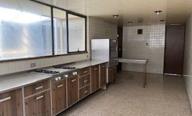 CASA EN VENTA EN LA COLONIA LA PAZ, UBICACIÓN MARAVILLOSA, IDEAL PARA REMODELAR PARA CONSULTORIOS, DEPARTAMENTOS, ACADEMIAS, NOTARÍAS, GIMNASIO, SPA,