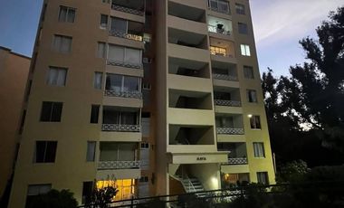 EN VENTA AMPLIO Y HERMOSO DEPARTAMENTO EN VALPARAÍSO, CONDOMINIO JARDÍN SUIZO 1 CERCANO A RUTA 68.