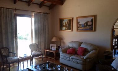 EN VENTA AMPLIA Y HERMOSA CASA EN VALLENAR, QUINTA VALLE. SECTOR RESIDENCIAL.