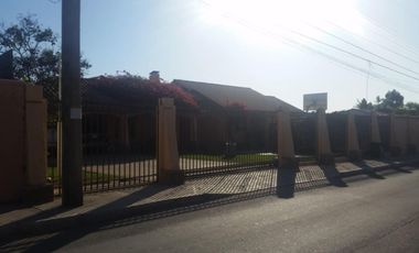 EN VENTA AMPLIA Y HERMOSA CASA EN VALLENAR, QUINTA VALLE. SECTOR RESIDENCIAL.