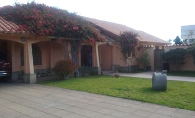 EN VENTA AMPLIA Y HERMOSA CASA EN VALLENAR, QUINTA VALLE. SECTOR RESIDENCIAL.