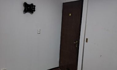 CASA EN PARADERO 7 y 1/2 A CUADRAS DE PAJARITOS Y METRO LAS PARCELAS y LAGUNA SUR