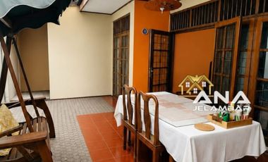 ANA RUMAH UK 14X14.7M DI KOMPLEK KAVLING POLRI JELAMBAR