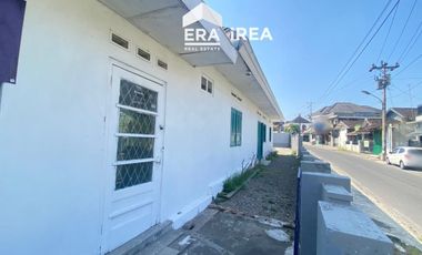 RUANG USAHA DIJUAL DAN DISEWAKAN DEKAT STASIUN SOLO BALAPAN