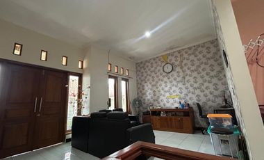 RUMAH DIJUAL DEKAT LUWES KARTASURA SOLO BARAT