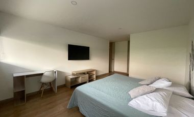ARRIENDO APARTAMENTO EN EL POBLADO / MEDELLIN, CIUDAD DEL RÍO