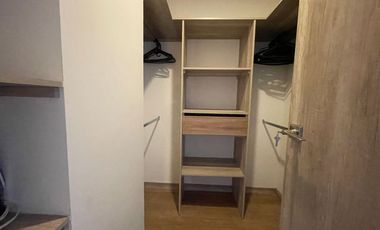ARRIENDO APARTAMENTO EN EL POBLADO / MEDELLIN, CIUDAD DEL RÍO