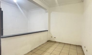 Venta de Oficina/Bodega comercial en Col. Pablo A de la Garza, atrás de Cintermex