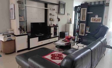 ‼️Termurah Dikelasnya‼️ Rumah Semi Furnished di Kawasan Elite THE GAYUNGSARI dekat Central Park