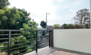 House & Lot for Sale in Dasmariñas, Cavite