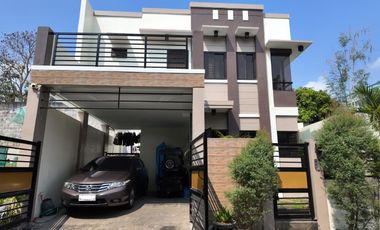 House & Lot for Sale in Dasmariñas, Cavite
