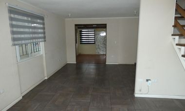 Se arrienda casa de 2 pisos Condominio Brisas San Pedro de la Costa