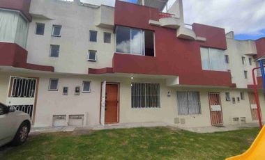 Casa en renta, Calderón