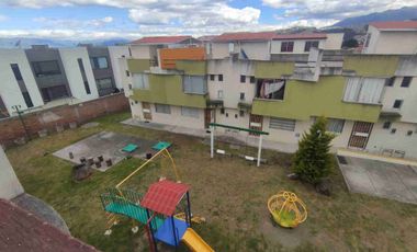 Casa en renta, Calderón