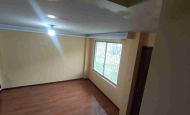 Casa en renta, Calderón