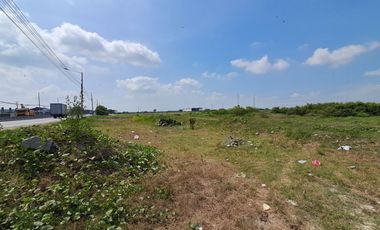Vendo terreno comercial 1800m2 via a Samborondon
