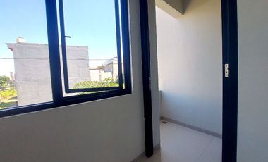 Dijual Rumah Baru 2 Lantai Bulak Kalitinjang Baru Kenjeran REV.A598