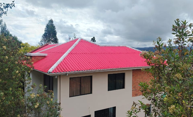 Vendo Casa con Terreno Sector El Verde, Tarqui, Cuenca, Ecuador