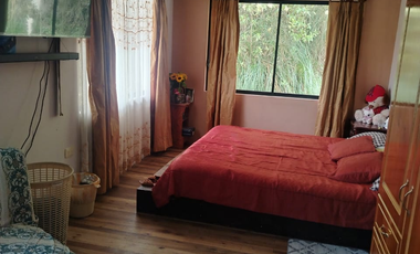 Vendo Casa con Terreno Sector El Verde, Tarqui, Cuenca, Ecuador