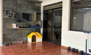 Casa de alquiler en Urb. Parques del Río - Km 1.5 vía Samborondón