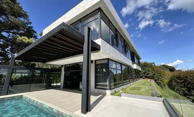 Mansión Luxury en Alto de Palmas