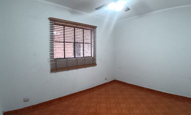 Inversión Comercial En Jr. Azángaro – Venta De 2 Departamentos Juntos | 125 M² | Us$ 174,500