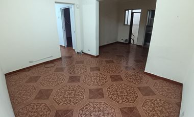 Inversión Comercial En Jr. Azángaro – Venta De 2 Departamentos Juntos | 125 M² | Us$ 174,500