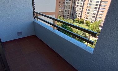 Dpto. 2 Dorm / 1 Baño / 1 Bod.-Barrio República, Santiago centro.-