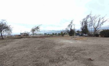 TERRENO EN VENTA 1019 m2 Plano e independiente. Cerca de la Espe, a 10 minutos Latacunga