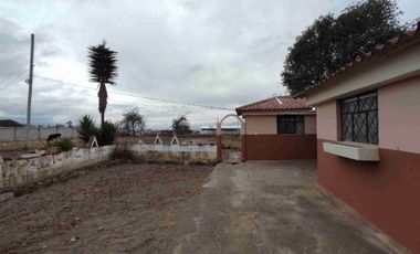 TERRENO EN VENTA 1019 m2 Plano e independiente. Cerca de la Espe, a 10 minutos Latacunga