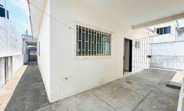 CASA EN RENTA. DE UN NIVEL