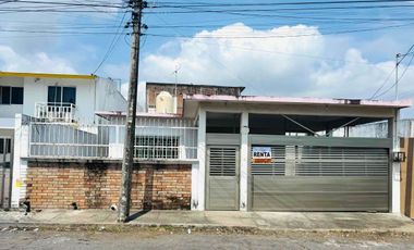 CASA EN RENTA. DE UN NIVEL