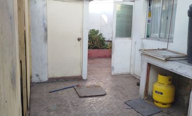 VENDEMOS CASA ESQUINA PLAYA BLANCA, 250m2 terreno, Antofagasta