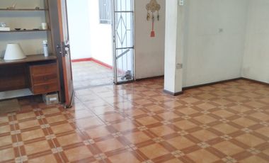VENDEMOS CASA ESQUINA PLAYA BLANCA, 250m2 terreno, Antofagasta