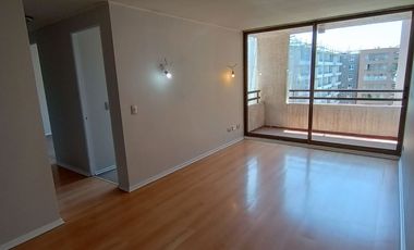Dpto. 2 Dorm / 1 Baño / 1 Bod.- Barrio República, Santiago.-