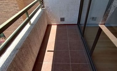 Dpto. 2 Dorm / 1 Baño / 1 Bod.- Barrio República, Santiago.-