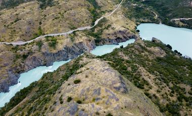 Campo en venta colindante al Río Baker de 104 hectáreas