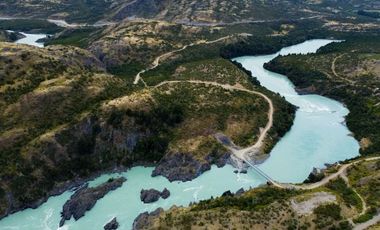 Campo en venta colindante al Río Baker de 104 hectáreas